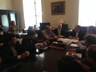imagem: Reunião pela aprovação do salário mínimo regional